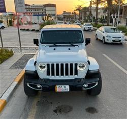 جیپ گلادیەتەر